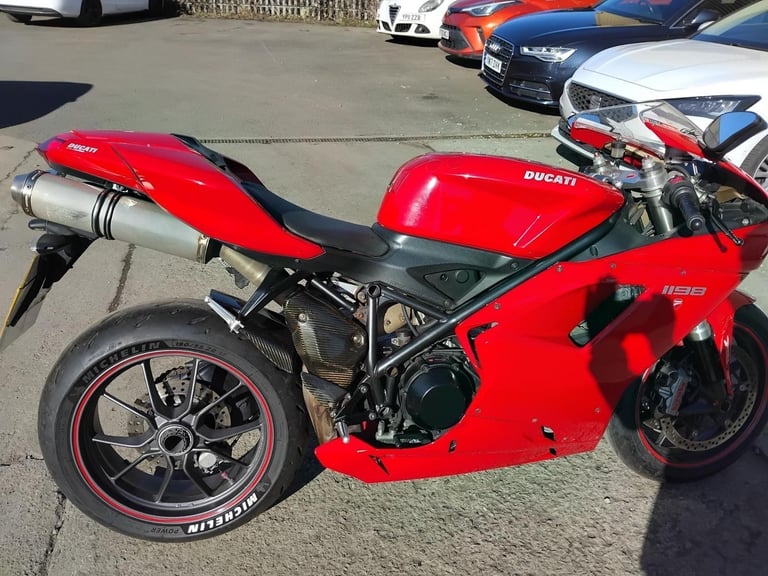 2011 61 DUCATI 1198 SPORT NEW MOT CLEAN HPI CLEAR CLASSIC SUPERBIKE