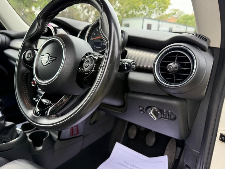 2019 MINI Hatch 1.5 Cooper Exclusive Euro 6 (s/s) 3dr HATCHBACK Petrol Manual