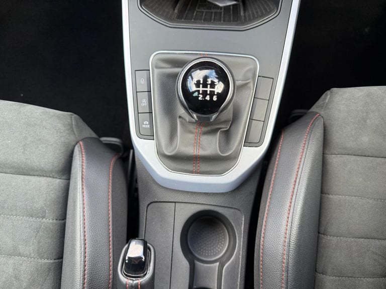 2023 SEAT Arona 1.0 TSI FR Sport SUV 5dr Petrol Manual Euro 6 (s/s) (110 ps) HATCHBACK Petrol Manual