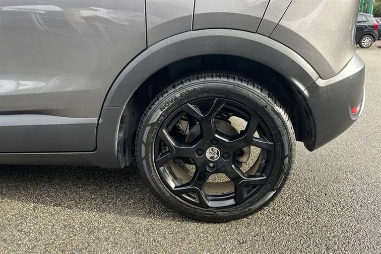 2021 Vauxhall Crossland 1.2i (83 PS) Griffin 5 Door Petrol SUV *** 1 Private Owner from New ***  ...