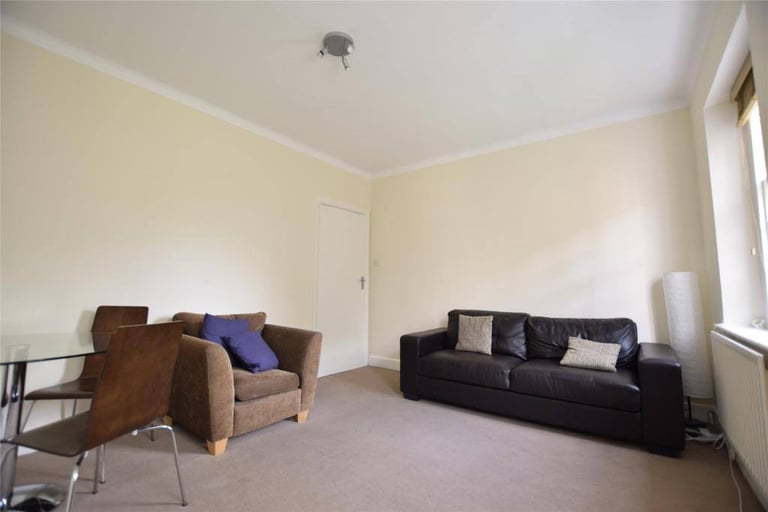 🌈Comfortable Double Room, in a Peaceful Residential Area🍃N17!