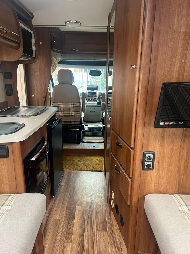 2010 Auto-Sleeper Broadway EL Motorhome