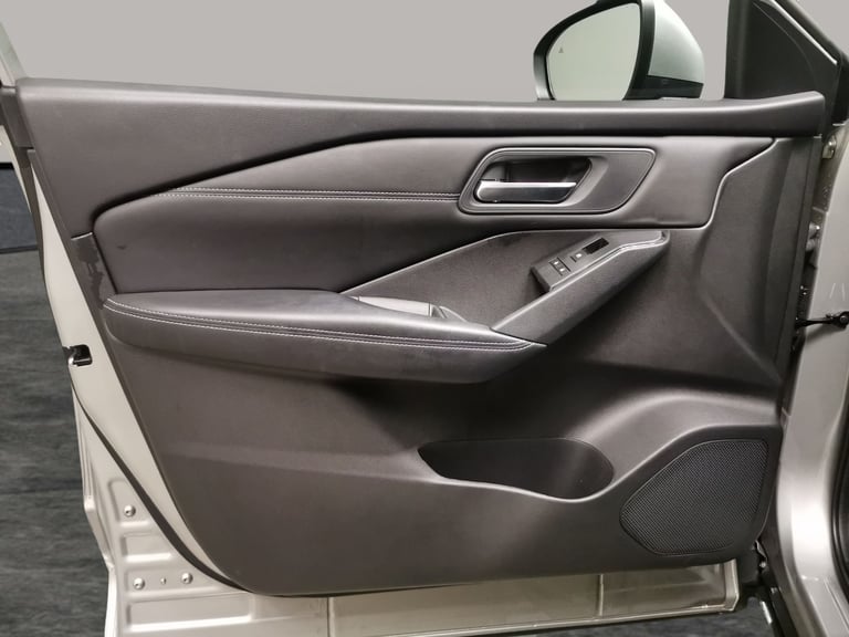 2022 Nissan Qashqai 1.3 DIG-T MHEV Acenta Premium SUV 5dr Petrol Hybrid XTRON Euro 6 (s/s) (158 S...