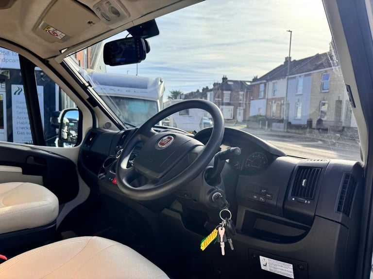 Burstner Ixeo 680 G Fiat Ducato 2.3 130 Multijet DIESEL MANUAL 2016/16