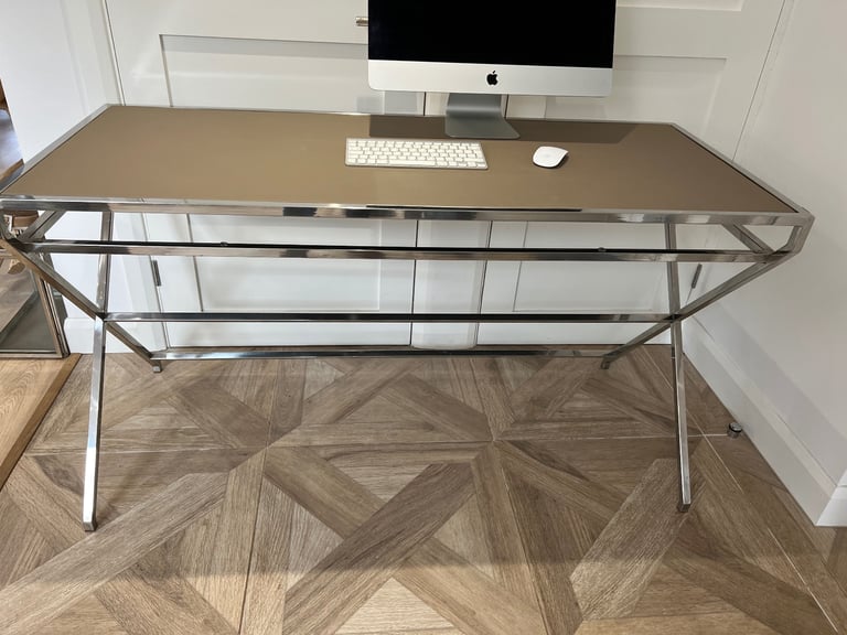 Desk Modern