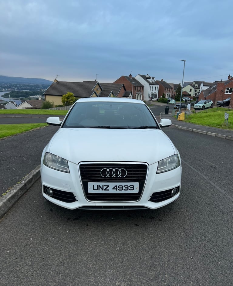 Audi, A3, Hatchback, 2010, Manual, 1598 (cc), 5 doors