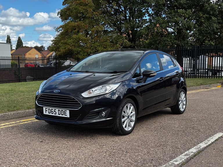 2015 Ford Fiesta 1.0 EcoBoost Titanium 5dr HATCHBACK Petrol Manual