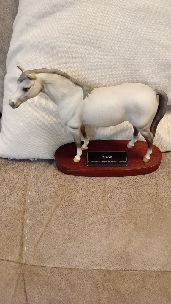Arab horse ornament 