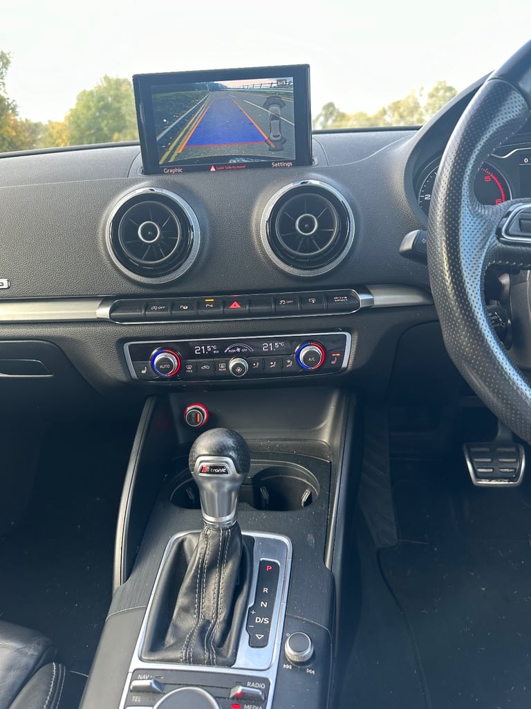 Audi, A3, Hatchback, 2016, Semi-Auto, 1968 (cc), 5 doors