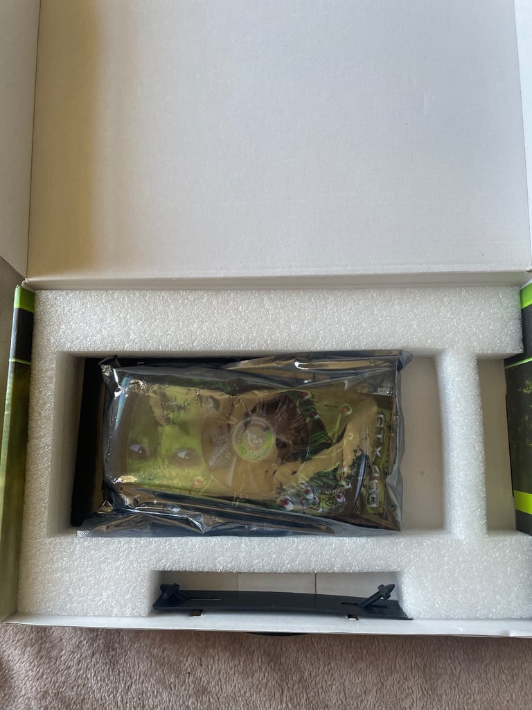 NVIDIA Geforce GTX 460.