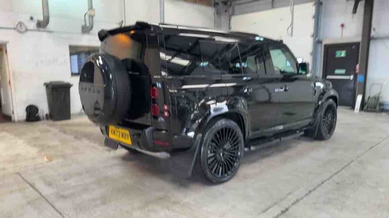 2024 Land Rover Defender 110 3.0 D300 MHEV X-Dynamic SE SUV 5dr Diesel Auto 4WD Euro 6 (s/s) (300...