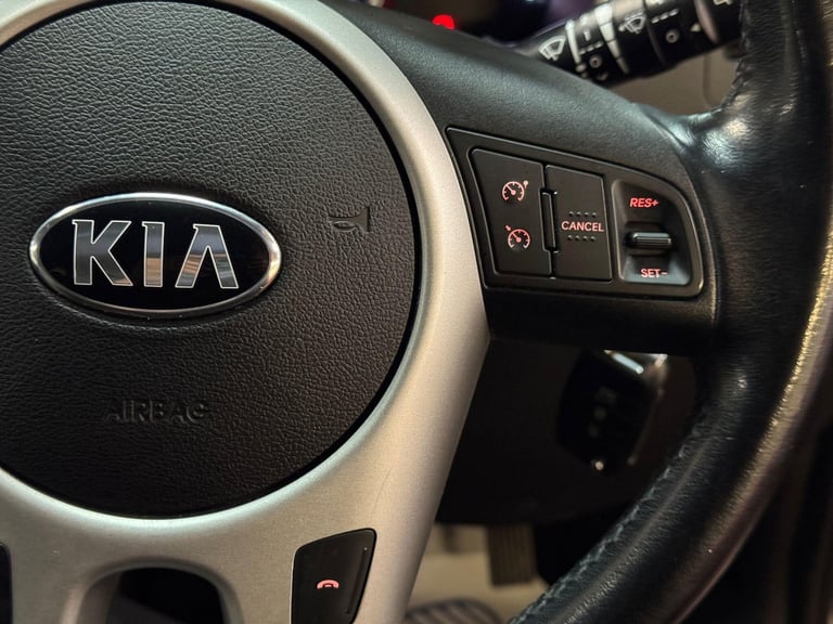 2017 Kia Venga 1.6 3 Auto Euro 6 5dr HATCHBACK Petrol Automatic