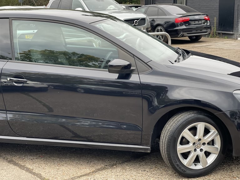 VOLKSWAGEN POLO 1.4 SE 2011