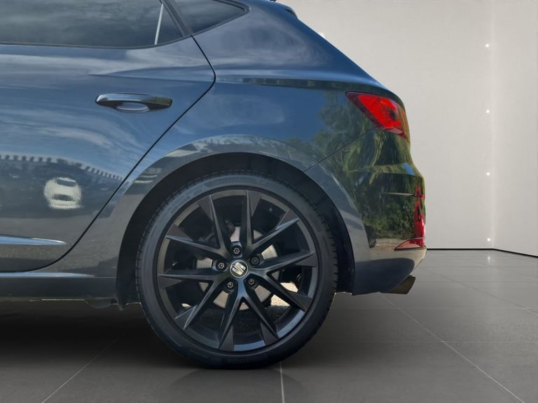 2019 69 SEAT LEON 1.5 TSI EVO FR BLACK EDITION 5DR 