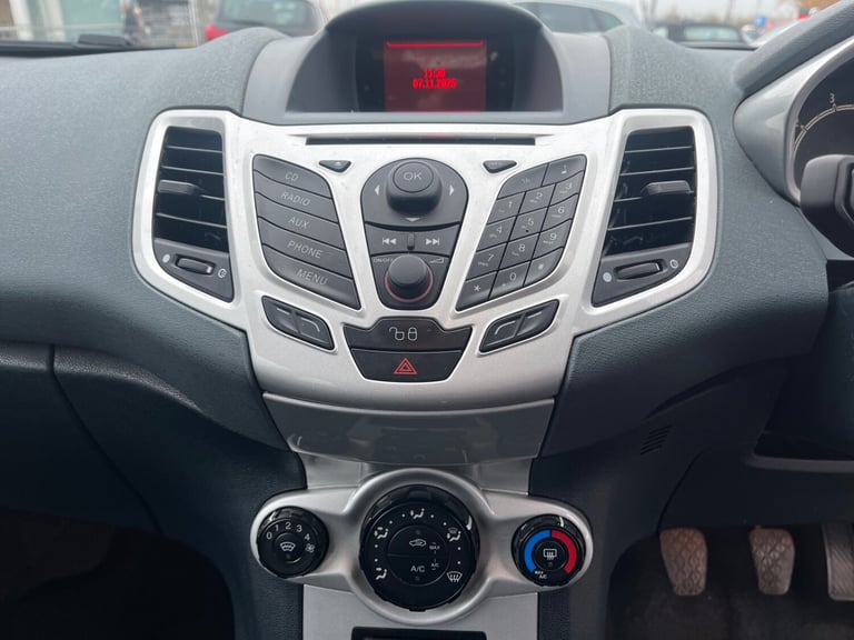 2010 Ford Fiesta 1.25 Zetec 5dr [82] HATCHBACK Petrol Manual