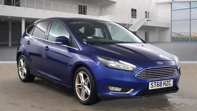 FINANCE AVAILABLE 2018 FORD FOCUS 1.0 E/B 125 TITANIUM Hatchback LONG MOT 2 KEYS
