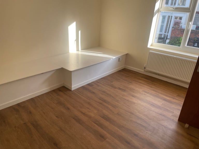 1 Bed room Flat to rent in Horfield 