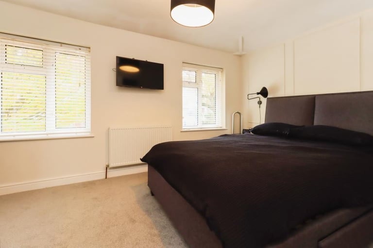Spacious rooms for couples in Tottenham ✅✅