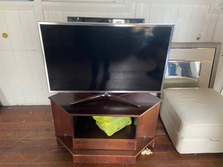 image for Samsung UE40F6200AK 101.6 cm (40&quot;) Full HD Smart TV Wi-Fi CAN DELIVER 