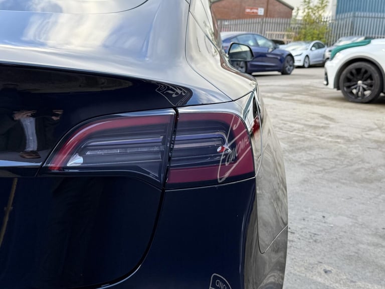 2022 Tesla Model 3 Saloon 4dr Electric Auto RWD (241 bhp) Saloon Electric Automatic