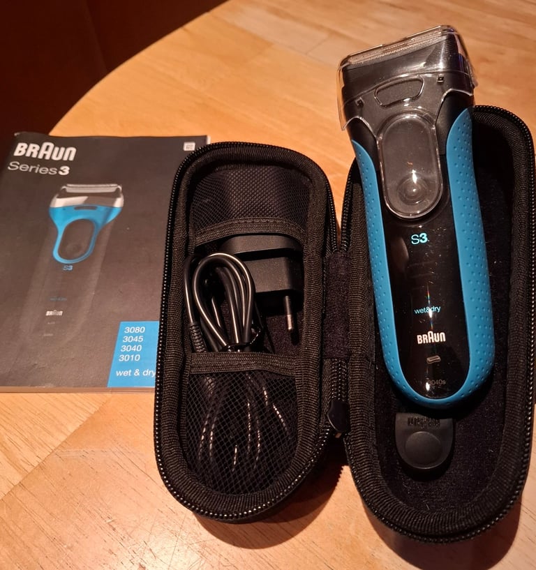 image for Braun Series 3 Wet & Dry Shaver