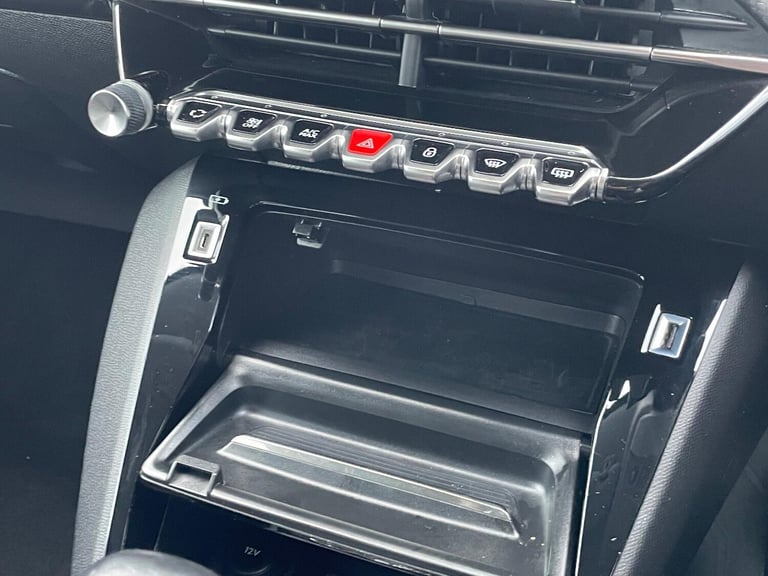 2023 Peugeot 208 1.2 PureTech Allure Premium + Euro 6 (s/s) 5dr HATCHBACK Petrol Manual