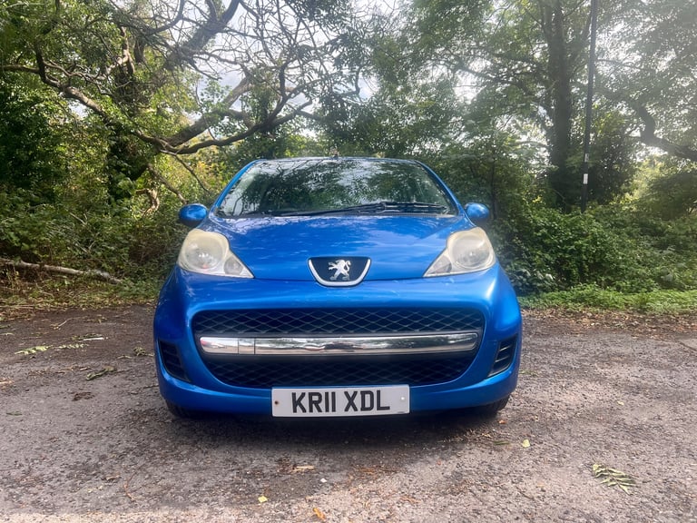 Peugeot, 107, Hatchback, 2011, Manual, 998 (cc), 5 doors