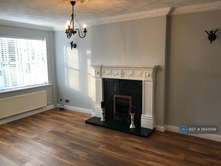 4 bedroom house in Cheviot Avenue, Lytham St. Annes, FY8 (4 bed) (#2643549)
