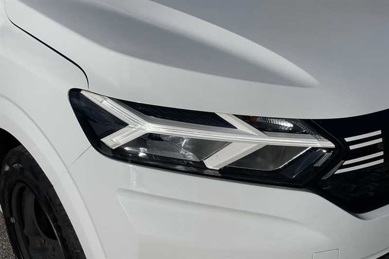 2023 Dacia Sandero 1.0 TCe Expression Hatchback 5dr Petrol CVT Euro 6 (s/s) (90 ps) Hatchback Pet...