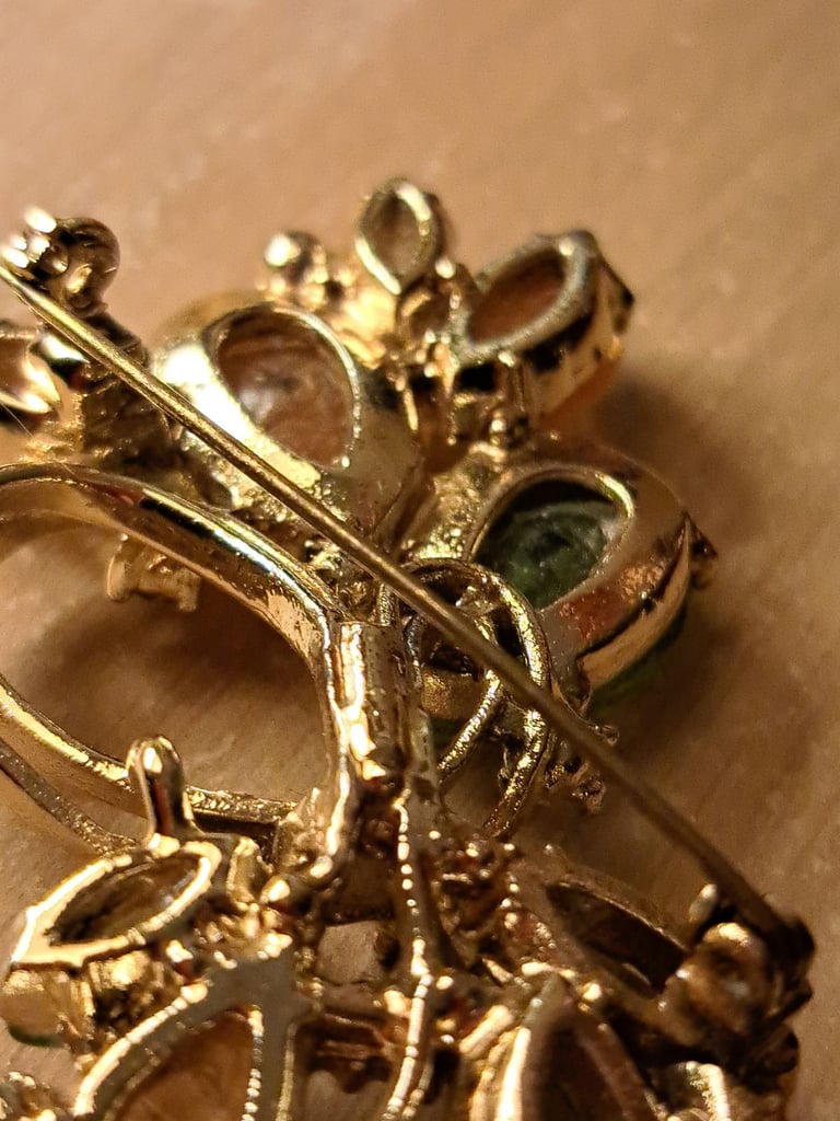 Vintage brooch 