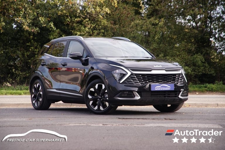 image for 2022 Kia Sportage 1.6 T-GDi 13.8kWh 3 SUV 5dr Petrol Plug-in Hybrid Auto AWD Euro 6 (s/s) (26 EST...