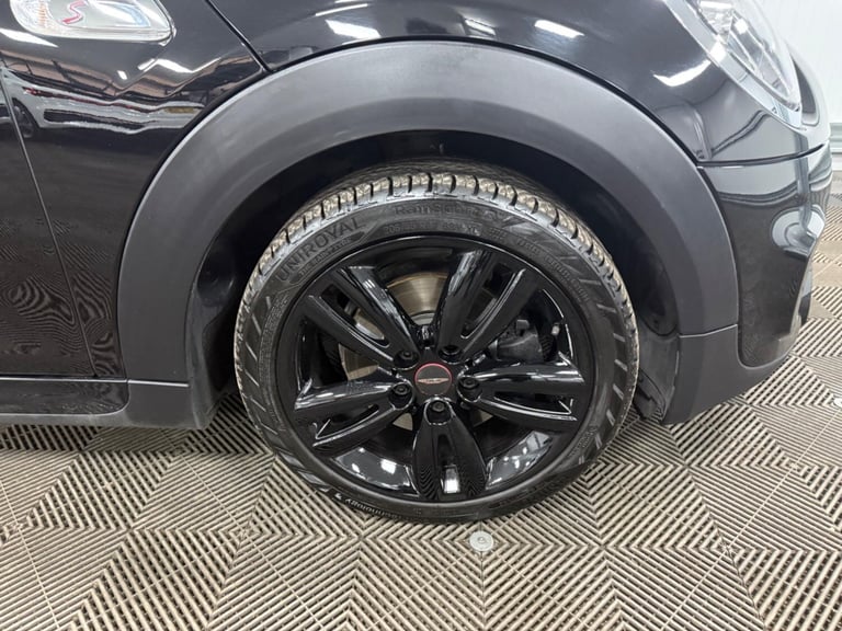 2019 MINI Hatch 2.0 Cooper S Sport Steptronic Euro 6 (s/s) 5dr HATCHBACK Petrol Automatic