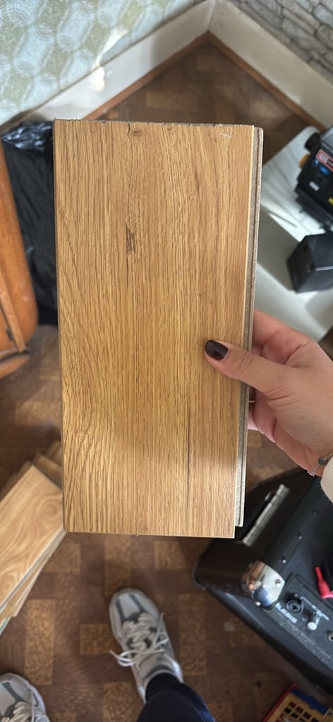 Golden Select Click Laminate Flooring 