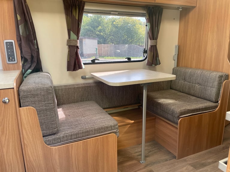 ** SOLD SOLD ** SWIFT FREESTYLE SE FB 