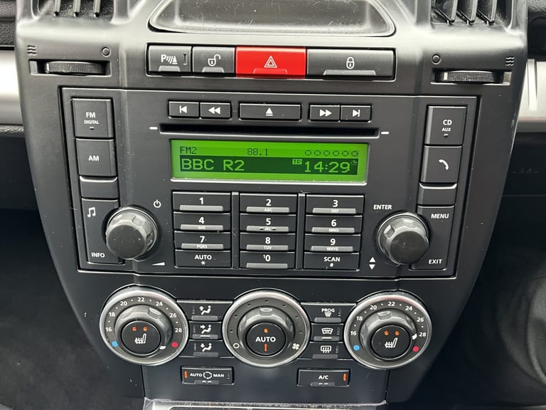 LAND ROVER FREELANDER 2 2.2 TD4 HSE 2010