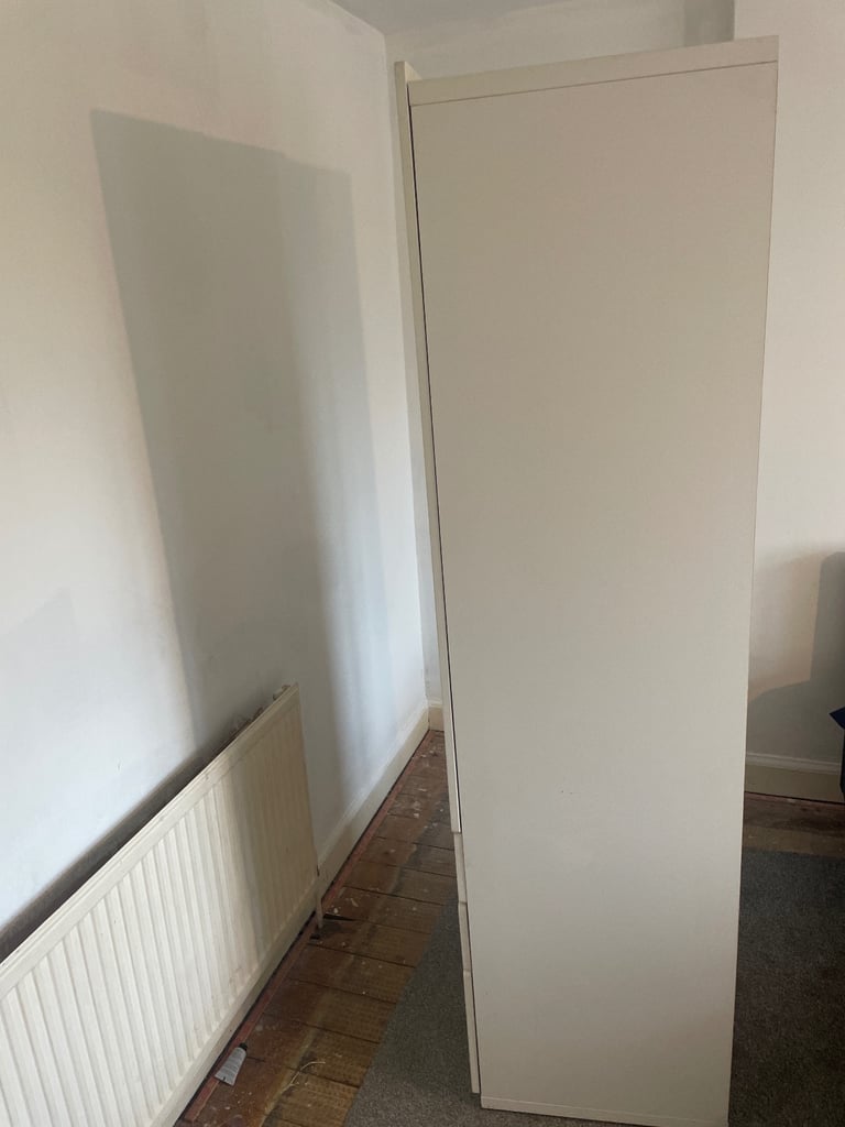 IKEA SMÅSTAD / PLATSA wardrobe with three drawers. 