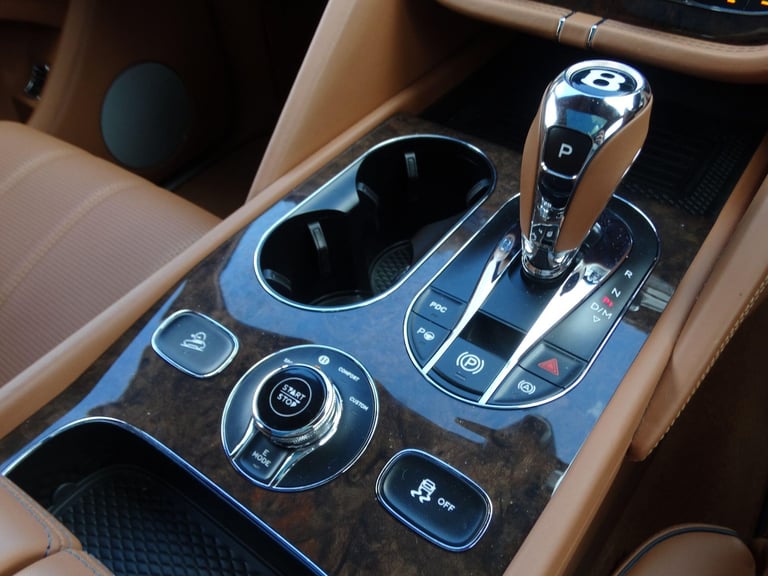 2021 Bentley Bentayga 3.0 TFSi V6 17.3kWh Auto 4WD Euro 6 (s/s) 5dr ESTATE Petrol/Electric Hybrid...