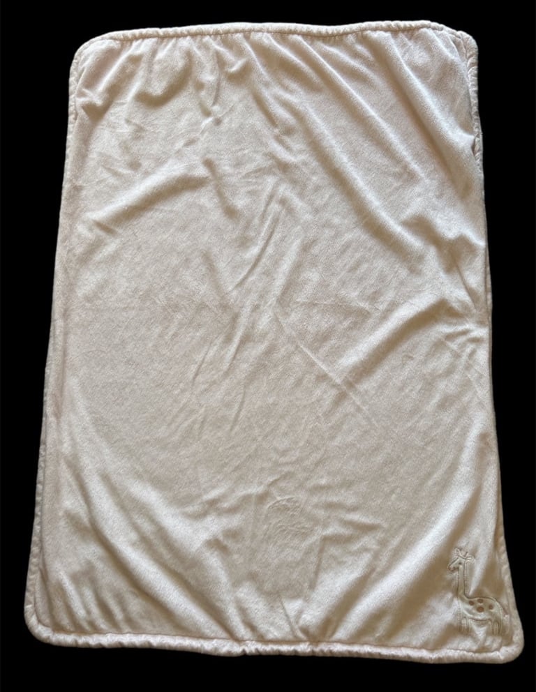 Pink Giraffe Baby Blanket Cot Blanket Comforter Soother 39x28” By Carters