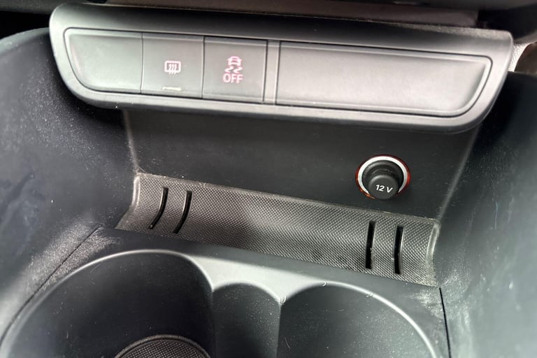  Audi A1 1.0 TFSI S line Hatchback 3dr Petrol Manual Euro 6 (s/s) (Nav) (95 ps) Petrol Manual