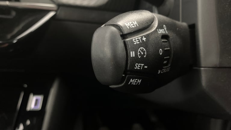 2024 Peugeot 2008 1.2 PureTech Allure SUV 5dr Petrol Manual Euro 6 (s/s) (130 ps) SUV Petrol Manual