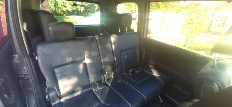 Nissan, SERENA highwaystar, 2010, 1990 (cc)