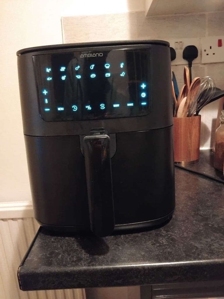 Air fryer, 5.5 L Ambiano with 2 liners, good condition 