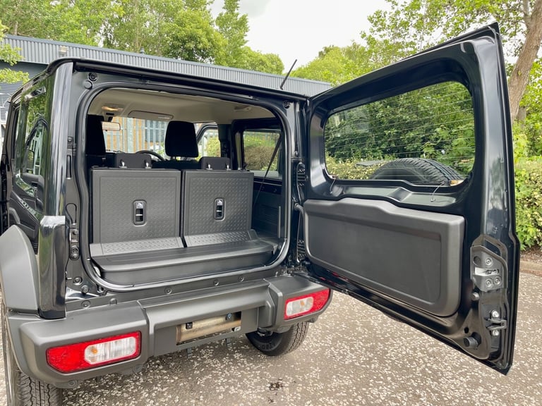 2024 Suzuki Jimny 1.5 AUTO JC 4X4 * BRAND NEW 4 SEATS REVERSE CAMERA APPLE PLAY 4x4 Petrol Automatic