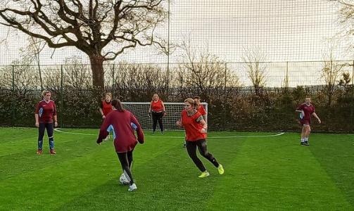 WOMENS RECREATIONAL 5 A SIDE FOOTBALL