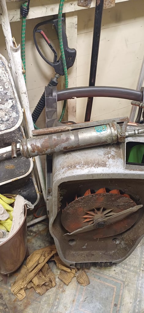 image for Grease gun Draper 🔫 only used two times 