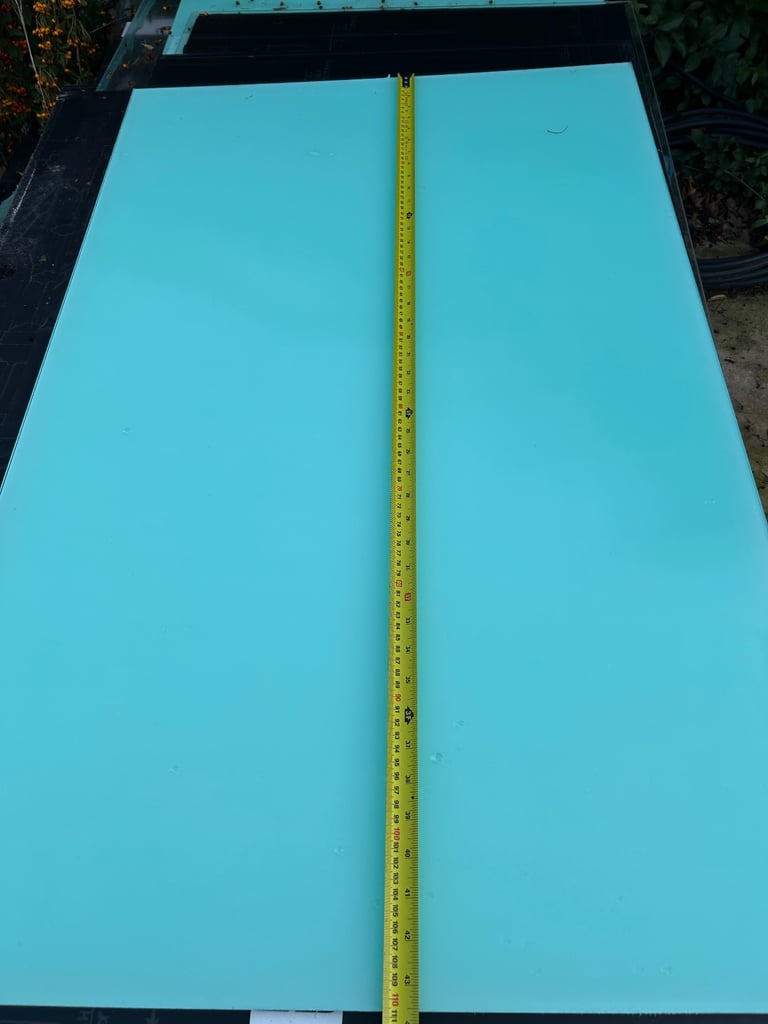 Clear acrylic plastic Perspex plexi glass 5mm thick 1100mm x 700mm and 1300mm x 700mm sheets   