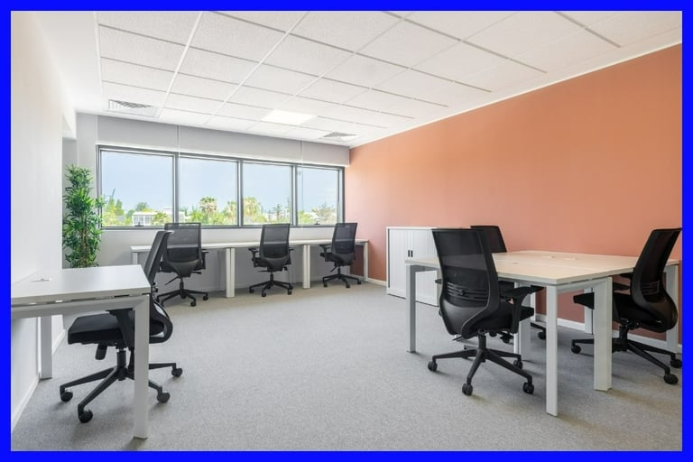 LONDON – SW4 9QW, 5ws 1291 sqft serviced office to rent at Spaces Clapham Common