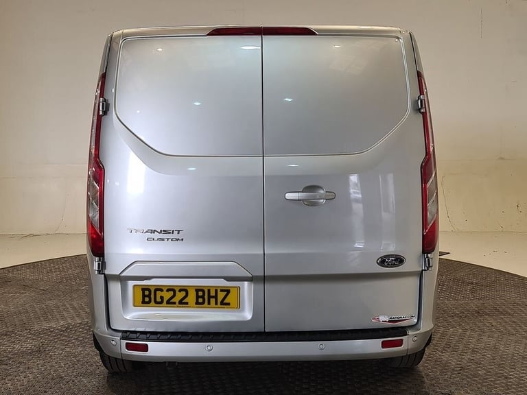 FORD TRANSIT CUSTOM 2.0 280 ECOBLUE LIMITED P/V L1 H1 130 BHP SWB DIESEL