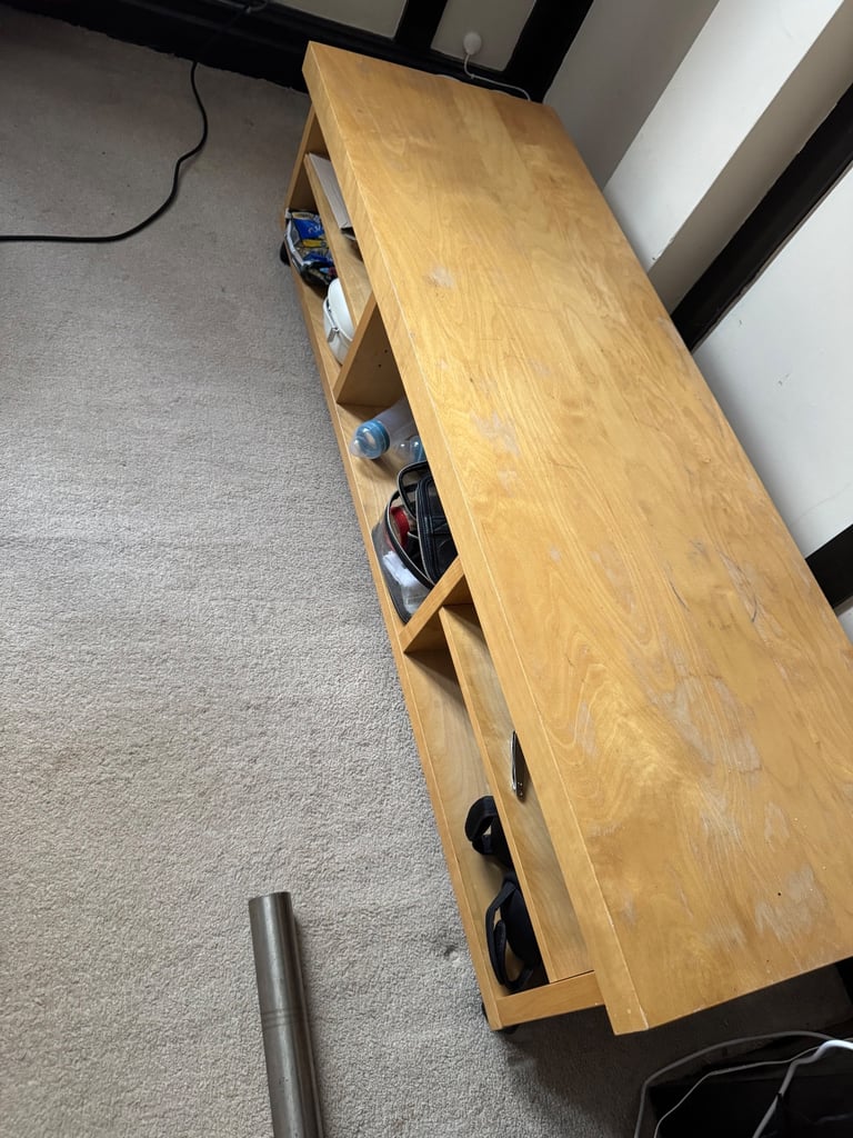 TV stand 