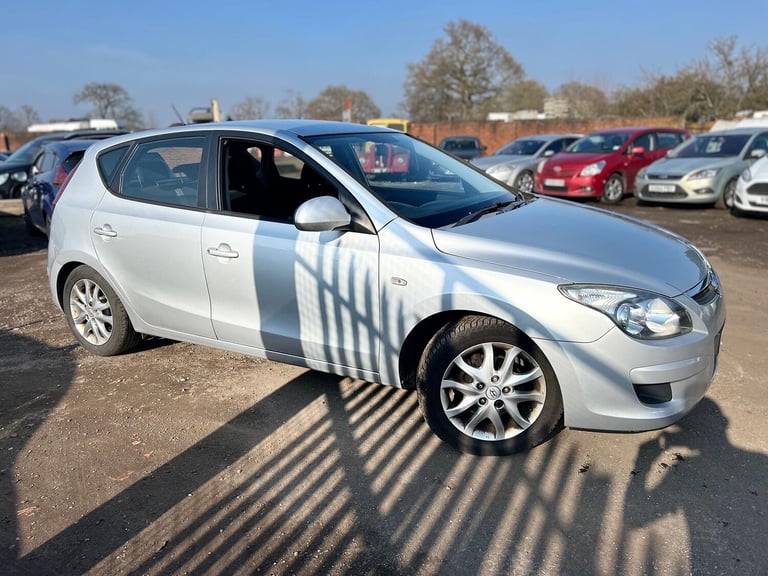 HYUNDAI I30 1.6 Comfort 2010